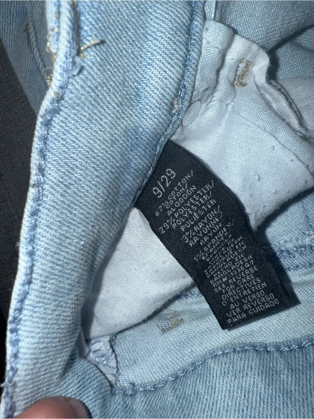 Kendall & Kylie women’s Washed Light Blue Slim Jeans